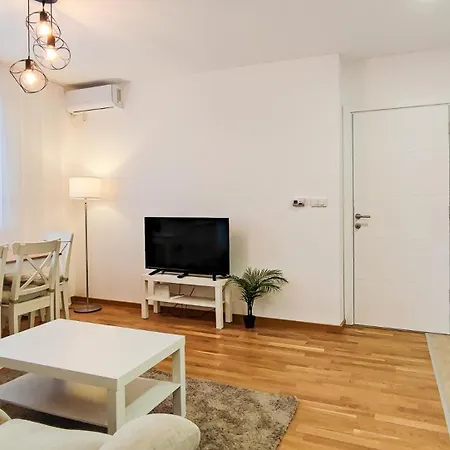 Filinhome Metodija 1 Novi Sad